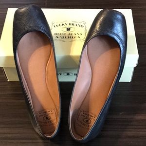 Lucky Brand leather Flats 8.5